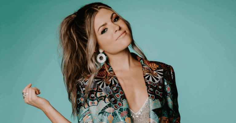 Country Music Singer – Tenille Arts